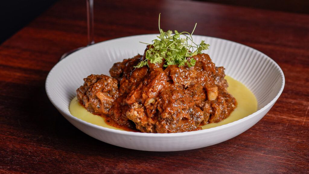 contact Meninas Grill Spanish Restaurant Perth